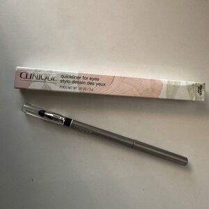 Clinique Quickliner for eyes in Violet